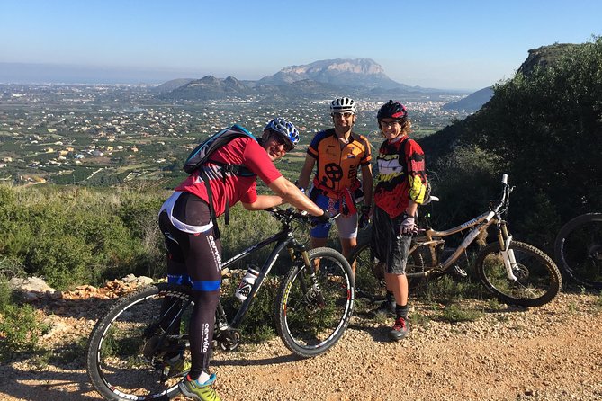 Guided mountain bike route - "Pata Negra" Tour - Who should book this activity?