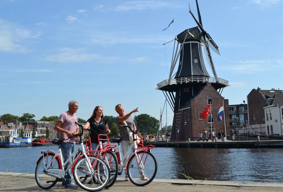 Haarlem Highlights Bike Tour - Churches, canals, and famous windmills