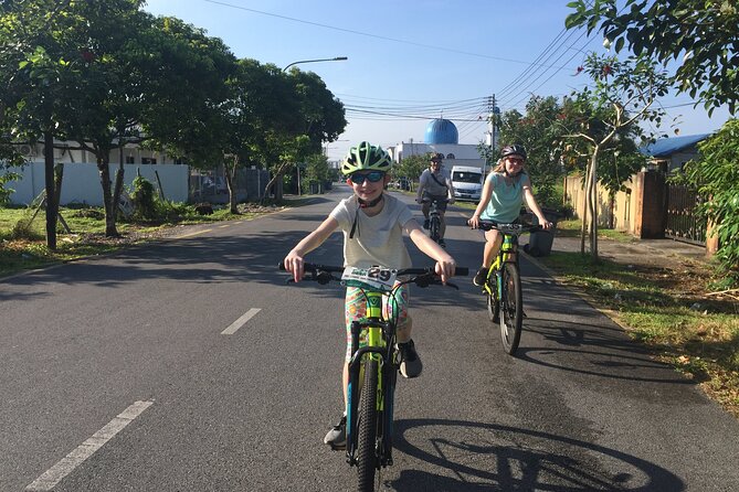 Half-Day Heritage Bike Tour in Kuching - Starting from Lebuh Wayang and Kuching’s old centre