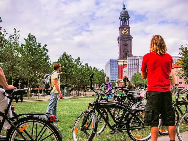 Hamburg 3-Hour Bike Tour - Why a bike is a smart way to see Hamburg