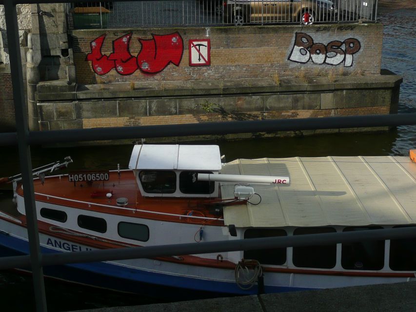 Hamburg: Bike Tour of the Speicherstadt & Old Harbor - Key points at a glance