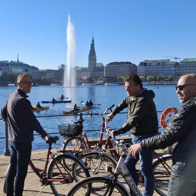 Hamburg: City Tour by Bike with Elbphilharmonie incl. Bike - HafenCity and the changing harbor edge