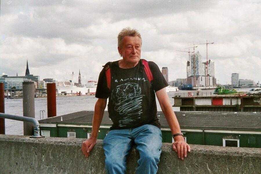 Hamburg: Downtown, Alster & Creative Neighborhoods by Bike - St. Georg and the final return by the Alster