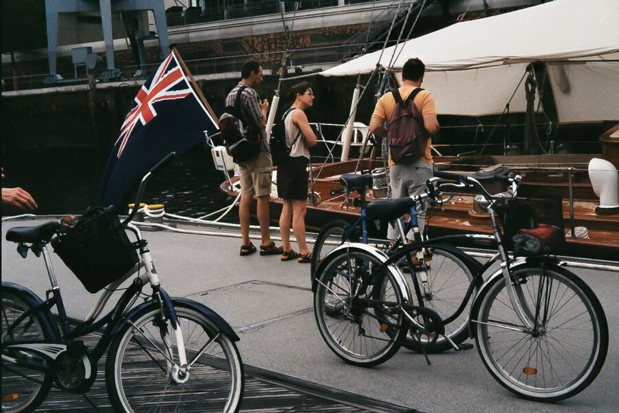 Hamburg: Downtown, Alster & Creative Neighborhoods by Bike - Why this route shows more than central Hamburg