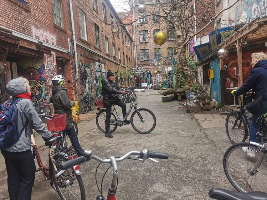 Hamburg: Downtown, Alster & Creative Neighborhoods by Bike - Sternschanze and Karolinenviertel: Hamburg’s alternative side