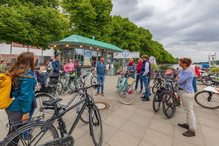 Hannover: Guided Bike Tour for Foodies with Tastings - Why food and cycling work so well in Hannover