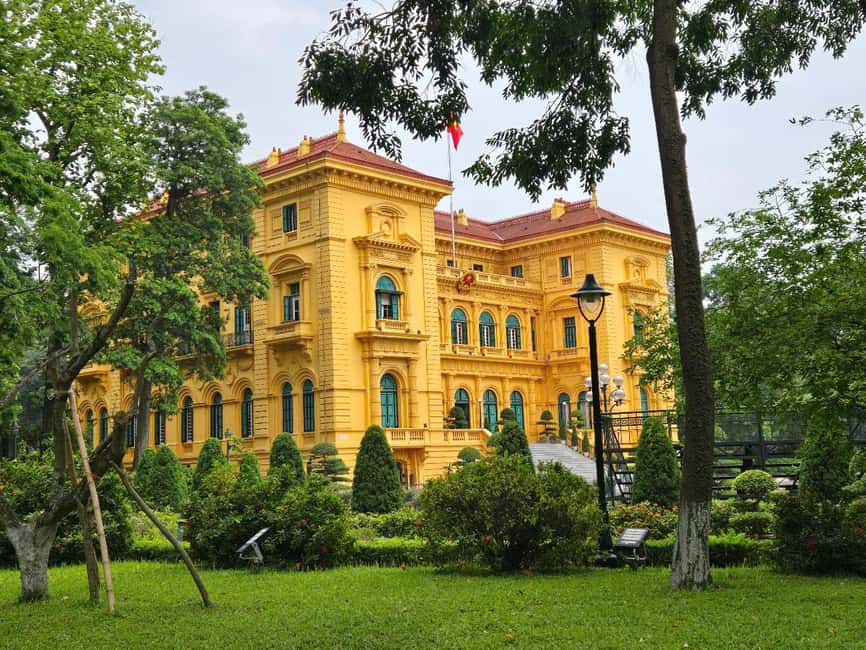 Hanoi City Tours With Small Groups (By Bus/Jeep Car/Cycling) - Bat Trang Pottery Village and hands-on ceramics