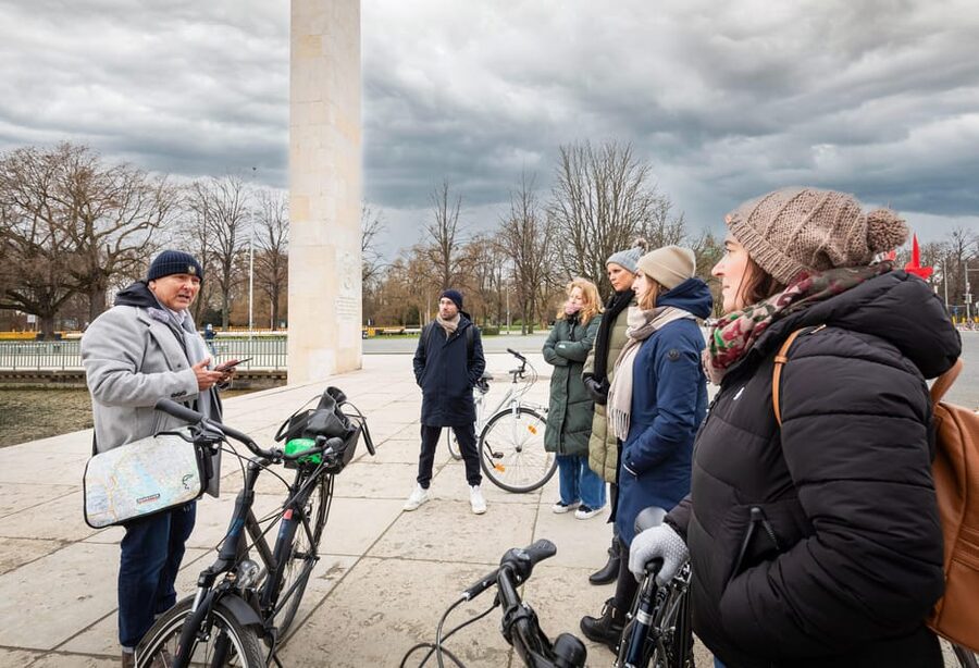 Hanover: Crime Tour by Bike - Two routes, two views of Hanover