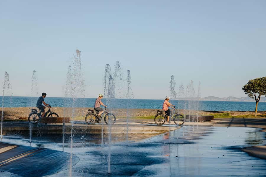 Hawke's Bay: Self Guided Coast to Vineyards Cycle Tour - Atea A Rangi Star Compass and the coastal wetlands