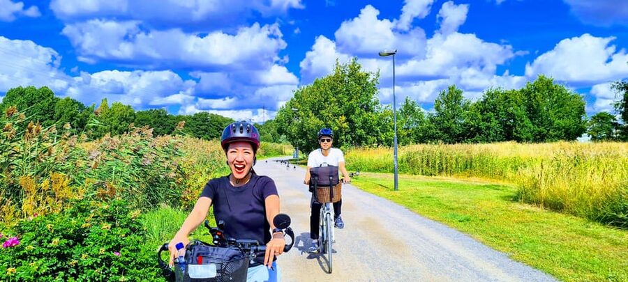 Helsinki: Bike or E-Bike Tour, BBQ, Sauna, Parks, and Forest - Seurasaari: wooden buildings and island air