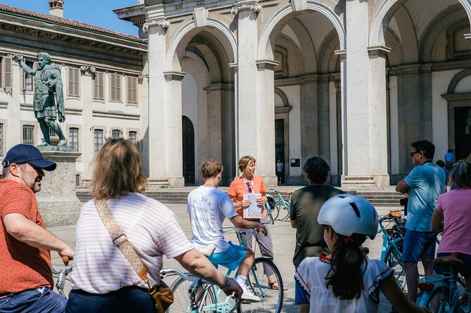 Highlights and hidden gems of Milan Bike Tour - Porta Nuova and Milan’s modern side