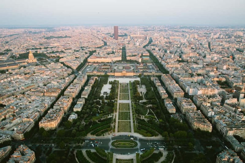Highlights of Paris Bike Tour in English or Dutch - Starting at Rue Edgar Faure and École-Militaire