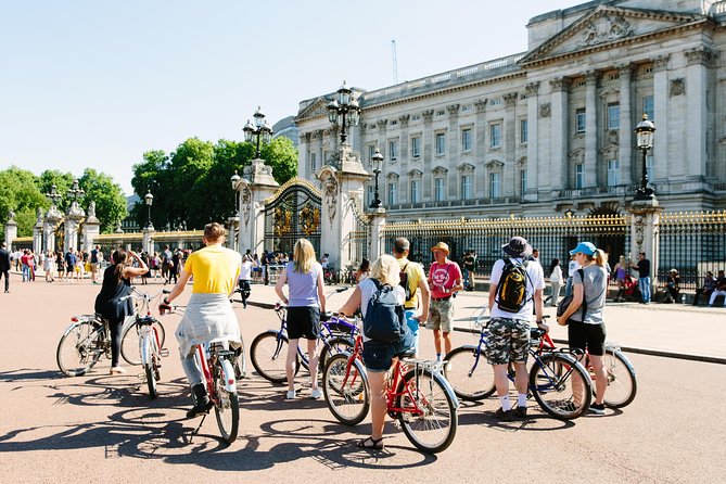 Highlights of Royal London Bike Tour including Hyde Park - Stories from guides such as Charlie and Abby