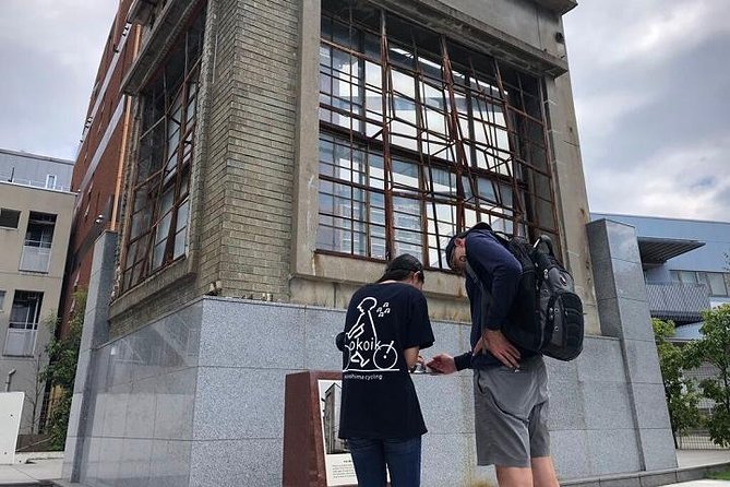 Hiroshima 2hr Peace Cycling Tour with Local Guide - Reading the Peace Memorial Park by bicycle
