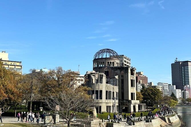 Hiroshima and Miyajima by Bike and Boat - How the guides shape the experience