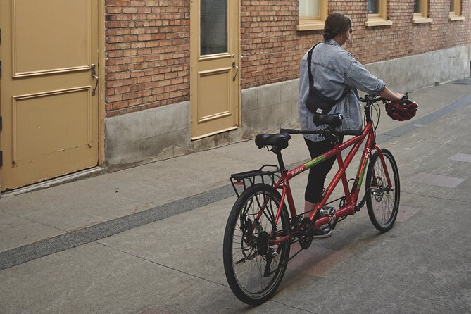Historical Lower Town & Neighborhoods Bike Tour - Place-Royale and the first French settlement