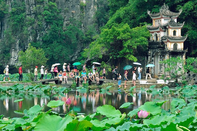 Hoa Lu - Tam Coc - Ninh Binh Day Tour: Biking, Visit Local Family - Cycling through the Tam Coc countryside