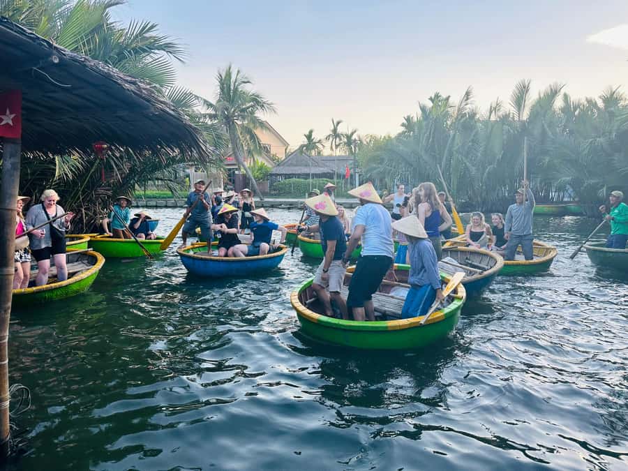 Hoi An Countryside Bike Tour- Tra Que Village & Basket Boat - Who should book this ride