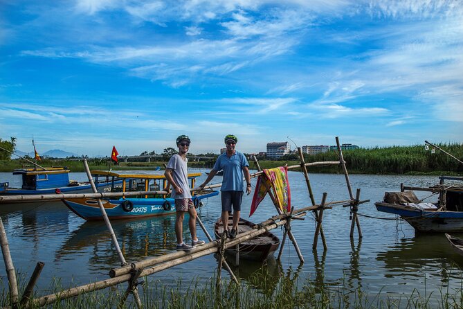 Hoi An Morning Countryside Tour by Bike - Duy Vinh and the rice wine stop