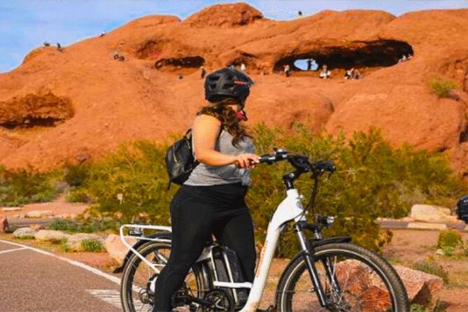 Hole in the Rock & Tempe Lake E-Bike Tour - 2 Hours - Starting in Old Town Scottsdale and learning the e-bike