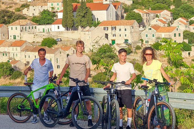 Hvar Island Self-Guided E-Bike Tour - Picking the right route: 24 kilometers or 45