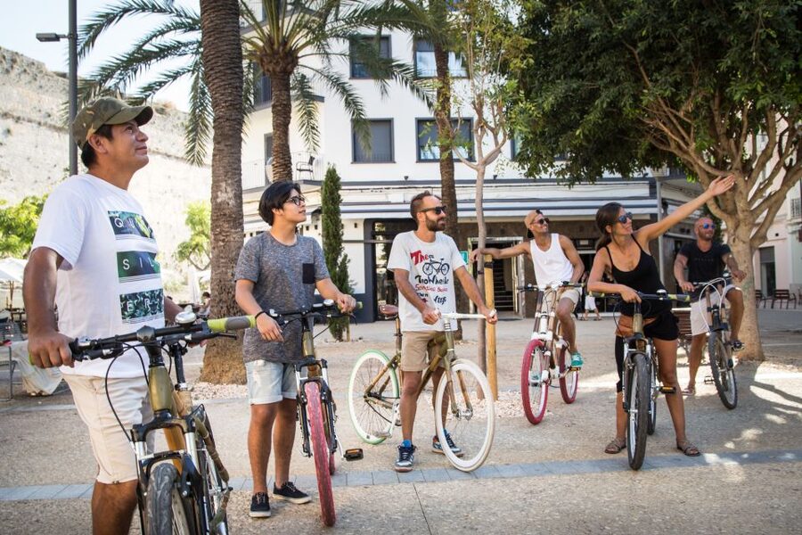 Ibiza Town Private Guided Sightseeing Tour by Bike - Adding Figueretes and Playa d’en Bossa