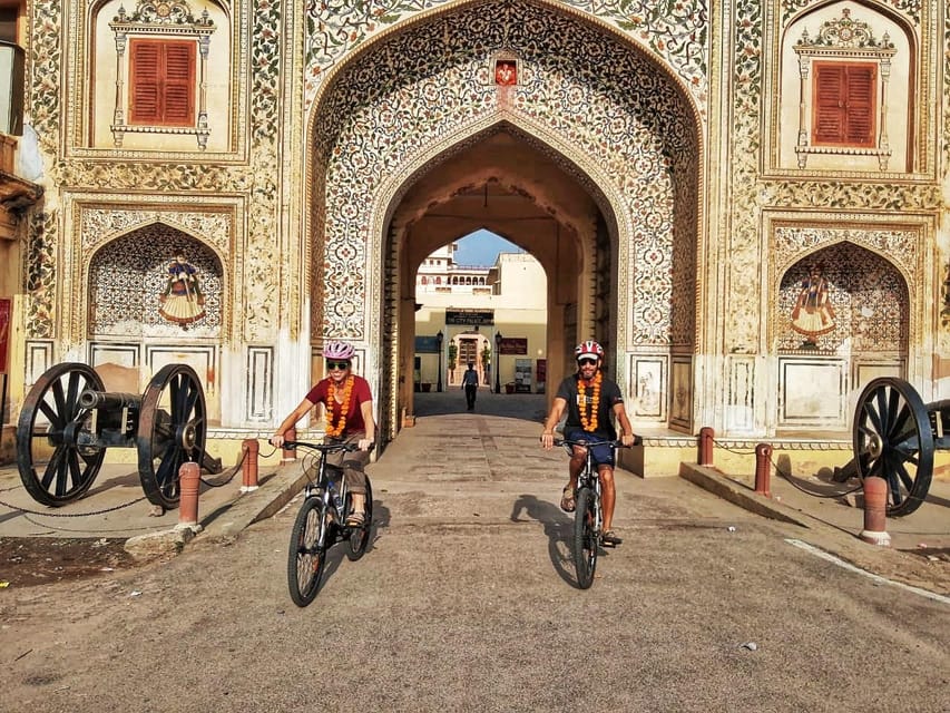 Jaipur: 3-Hour Morning Bike Tour of Jaipur Old City - Starting opposite Beacon Wall Street Hotel
