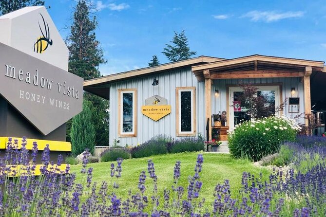 Kelowna Wine Tour by E-bike, Okanagan Valley Views and Lunch - SpearHead Winery and the route highlight