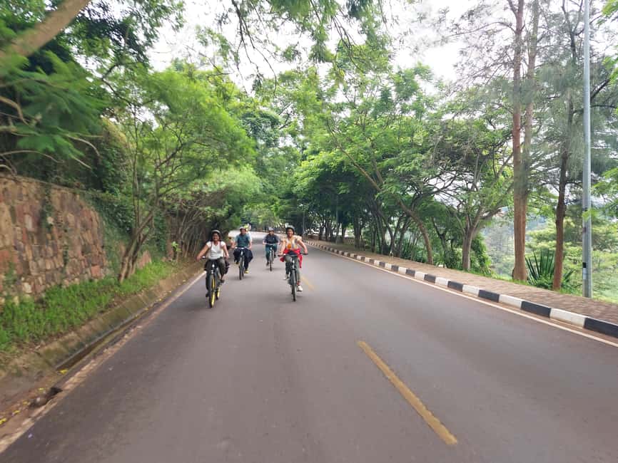 Kigali E-Bike City Tour with Breakfast - Biryogo and Kigali’s everyday rhythm