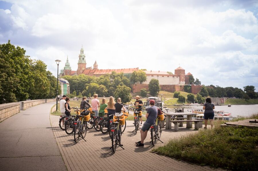 Krakow: Bike Tour of Old Town, Jewish Quarter and the Ghetto - Why a bike is the smart way to see Krakow