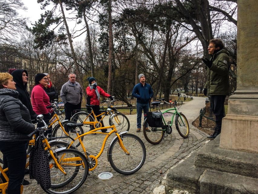 Krakow: Highlights of Krakow Bike Tour - Small Group - Key points to know before you ride