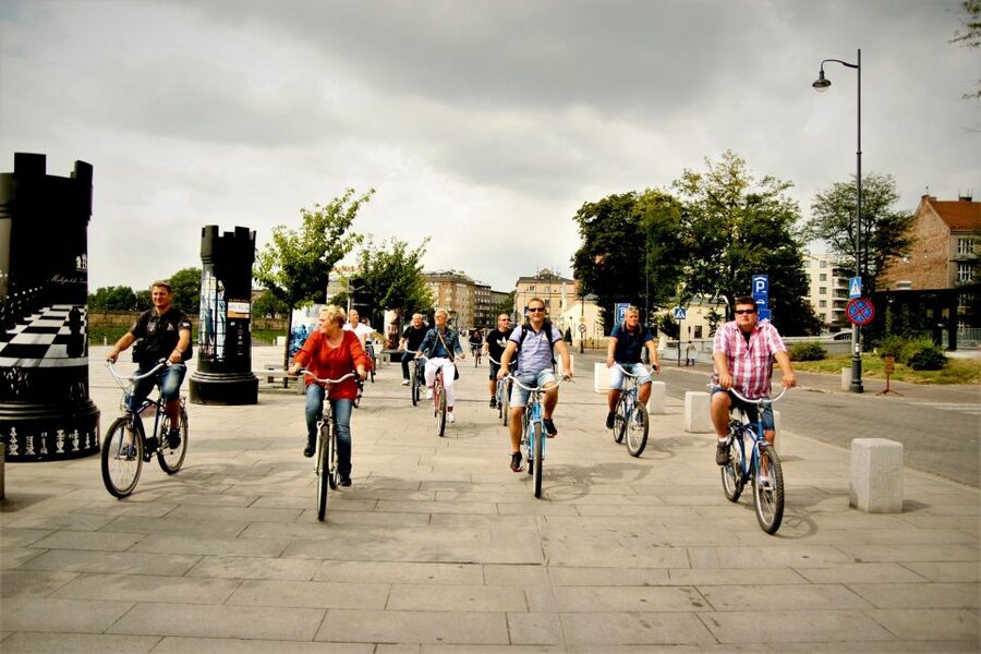 Krakow: Highlights of Krakow Bike Tour - Small Group - Podgórze and the difficult story of the WWII ghetto