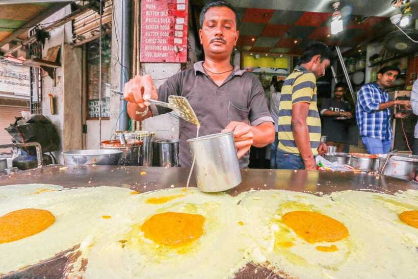 Kuala Lumpur: Evening Food Tour by Bike - Weather and the flexible route
