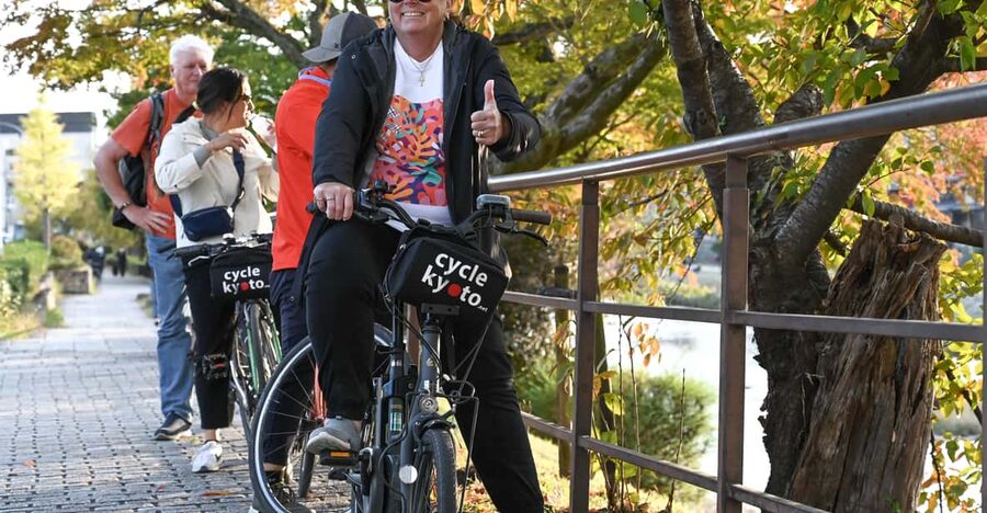 Kyoto: Full Day Bike Tour - Toji and Nishi Honganji Start the Morning