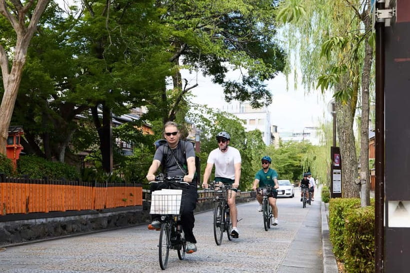 Kyoto: Hidden Gems E-Bike Tour Through Backstreets & Temples - Key points at a glance