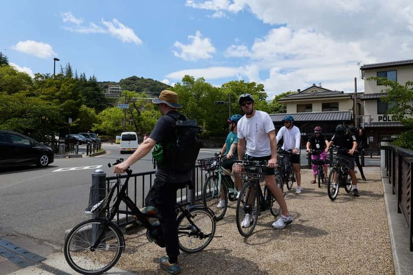 Kyoto: Hidden Gems E-Bike Tour Through Backstreets & Temples - Heian Shrine and a change of scale