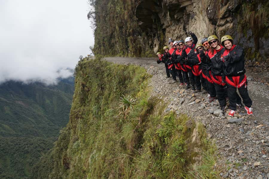 La Paz: Mountain Bike Down the World's Most Dangerous Road - From Café del Mundo to La Cumbre