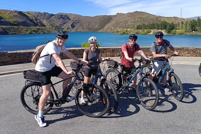 Lake Dunstan Cycleway Bike Rental With Return Luxury Shuttle - The 42-kilometre ride from Cromwell to Clyde