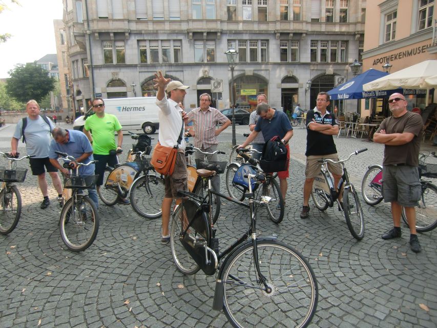 Leipzig: 3-Hour Guided Bike Tour - What the guide adds to the ride