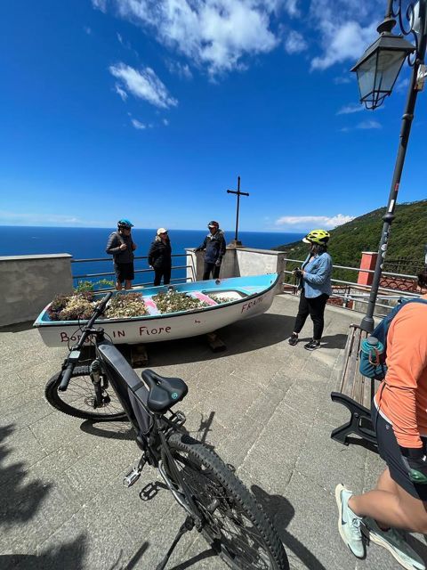 Levanto: Guided E-Bike Tour in Framura with Wine & Focaccia - Why this route works better than a crowded Cinque Terre day