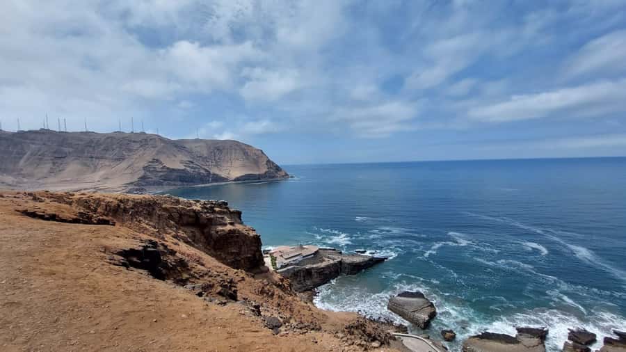 Lima Bike Tour: La Costa Verde & Jesus Statue in Chorrillos - Safety, traffic, and group size