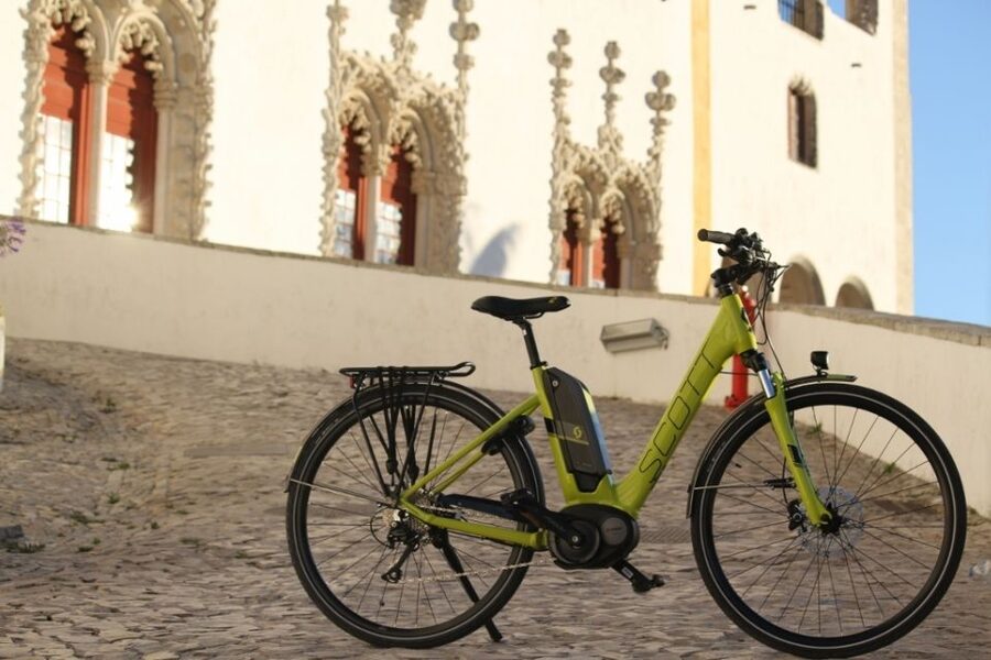 Lisbon: 3-Hour Tour by E-Bike - São Pedro de Alcântara and the first city view