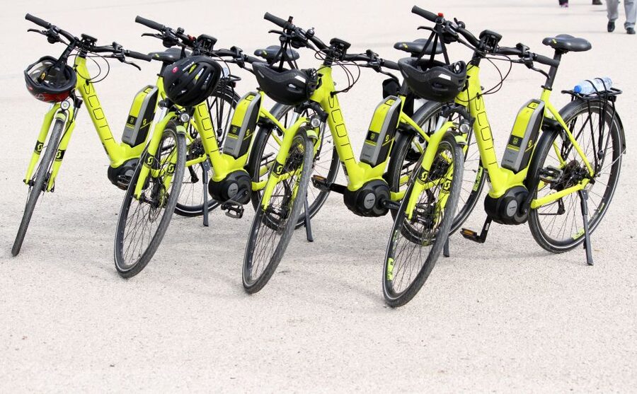 Lisbon: 3-Hour Tour by E-Bike - Avenida da Liberdade, Lisbon’s polished side
