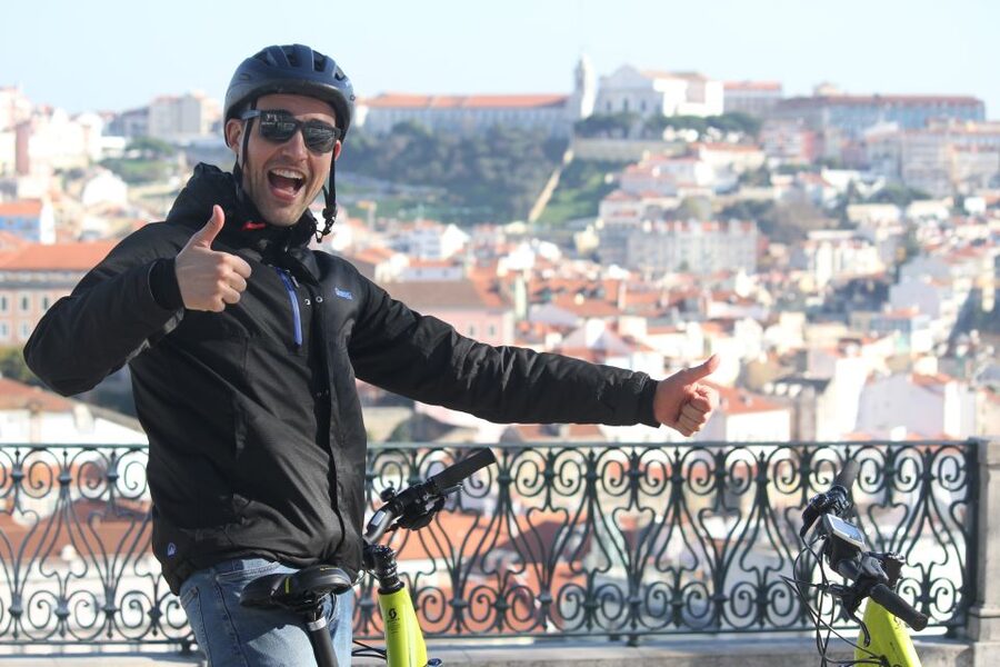 Lisbon: 3-Hour Tour by E-Bike - Starting near Largo da Severa
