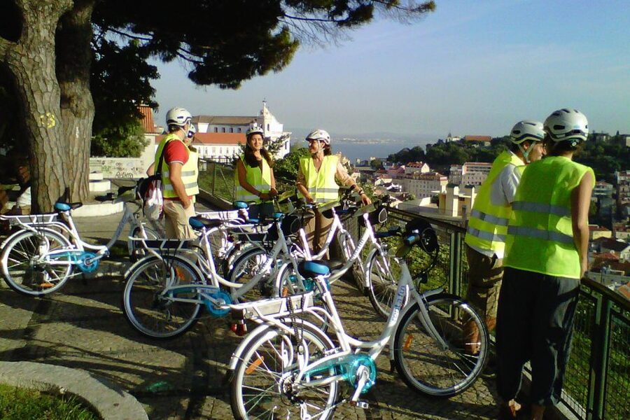 Lisbon: 7 Hills Half-Day Electric Bike Tour - Starting in Alfama and climbing toward the old city