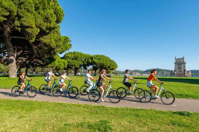 Lisbon: Bike Tour from Lisbon to Belém + Liquor & Pastry - What the guides add to the ride