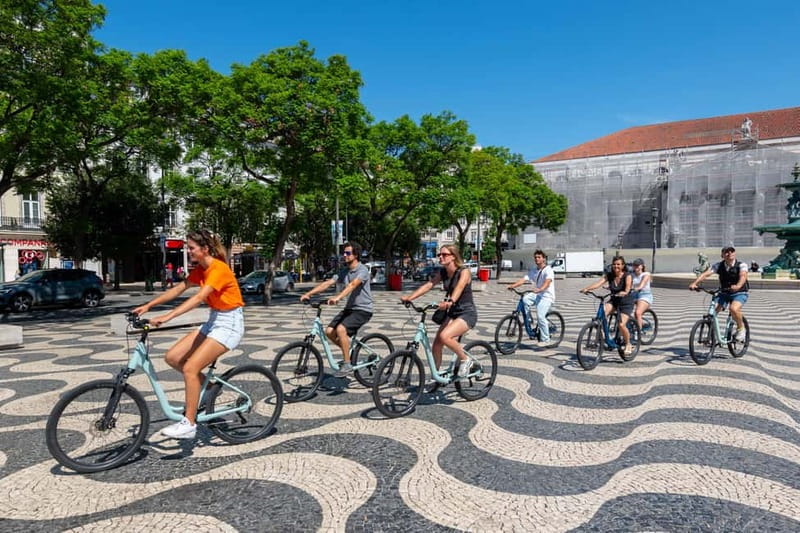 Lisbon: Bike Tour from Lisbon to Belém + Liquor & Pastry - MAAT, the Discoveries monument, and Belém Tower