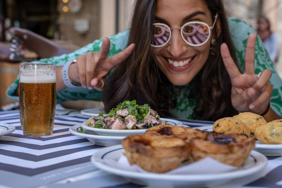 Lisbon: E-Bike Food Tour of Alfama and Old Town - What the $71 price gets you