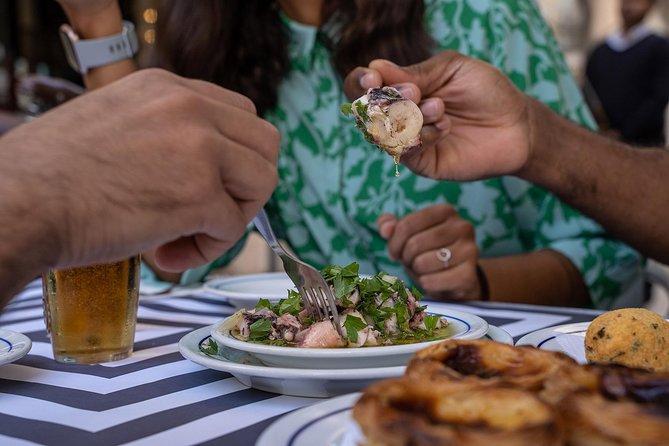 Lisbon E-Bike Guided Food Tour with Five Food Tastings - Mouraria and the changing food scene