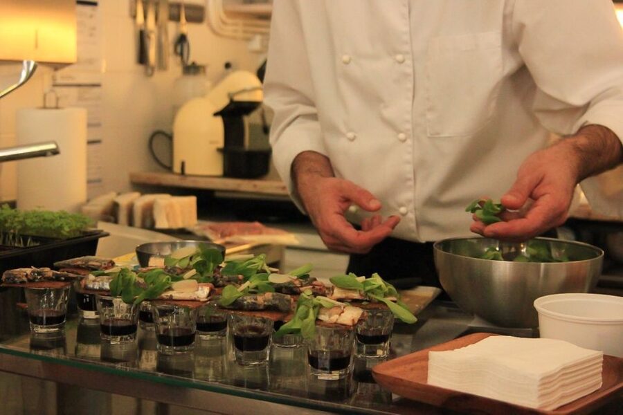 Lisbon: Portuguese Petiscos Tasting Tour by E-Bike - Starting near Martim Moniz